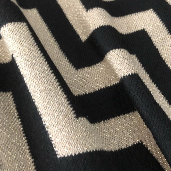 Shawl scarf wrap - Picture 2 of 4